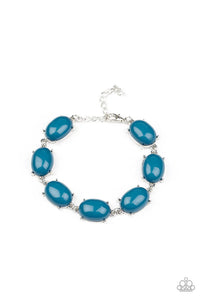 blue,lobster claw clasp,Confidently Colorful Blue Bracelet
