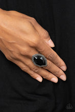 Load image into Gallery viewer, Avant-GRANDEUR Black Rhinestone Ring