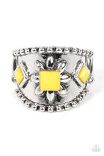Load image into Gallery viewer, Daisy Diviner Yellow Ring