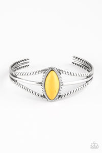 crackle stone,cuff,silver,yellow,Western Wanderer Yellow Cuff Bracelet