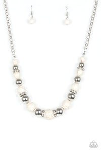 crackle stone,short necklace,silver,white,The Ruling Class White Necklace