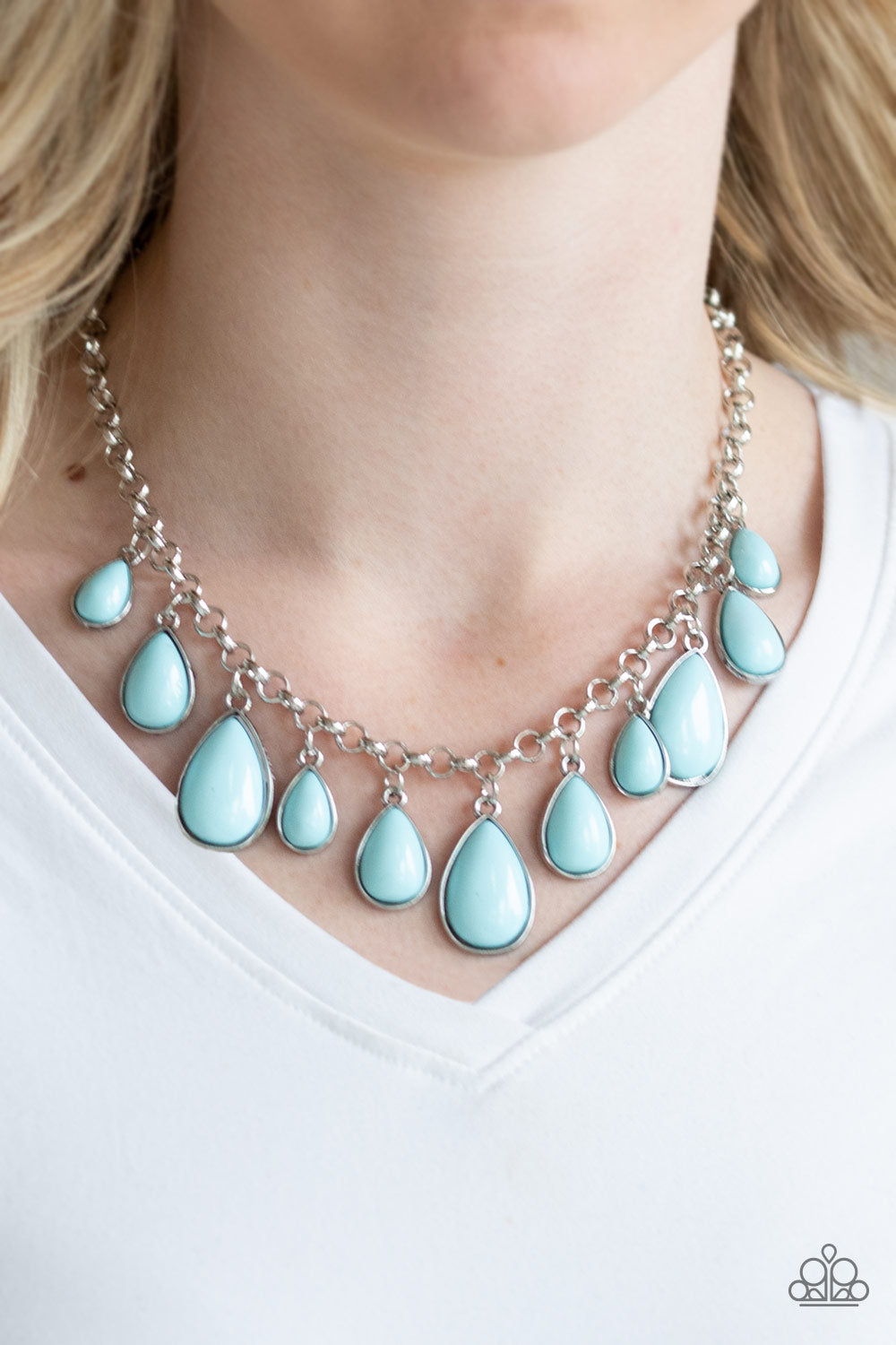 Jaw-Dropping Diva Blue Necklace Paparazzi Accessories