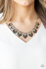 Load image into Gallery viewer, Pack Princess Black Necklace Paparazzi Accessories