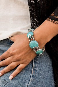 blue,Crackle stone,short necklace,Silver,turquoise,Simply Santa Fe Complete Trend Blend 02/20