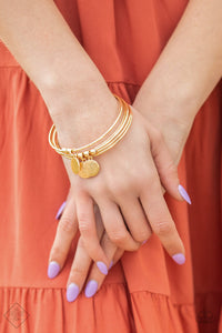 Bangles,gold,Reflective Radiance Gold Bangle Bracelet