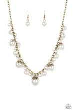 Load image into Gallery viewer, Uptown Pearls Brass Necklace Paparazzi Accessories