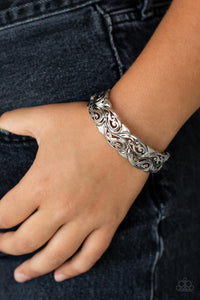 silver,stretchy,Paisley Portico - Silver Stretchy Bracelet