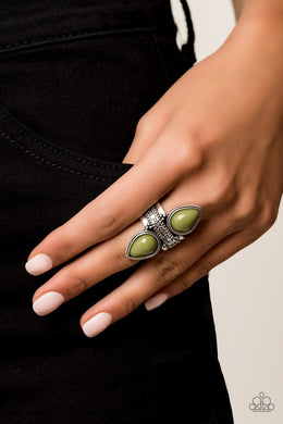 New Age Leader Green Ring Paparazzi Accessories